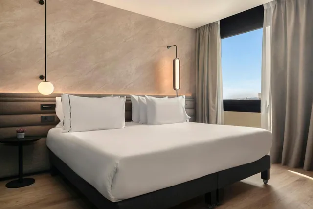 جناح بسرير كينج، Novotel Valencia Lavant 1/10