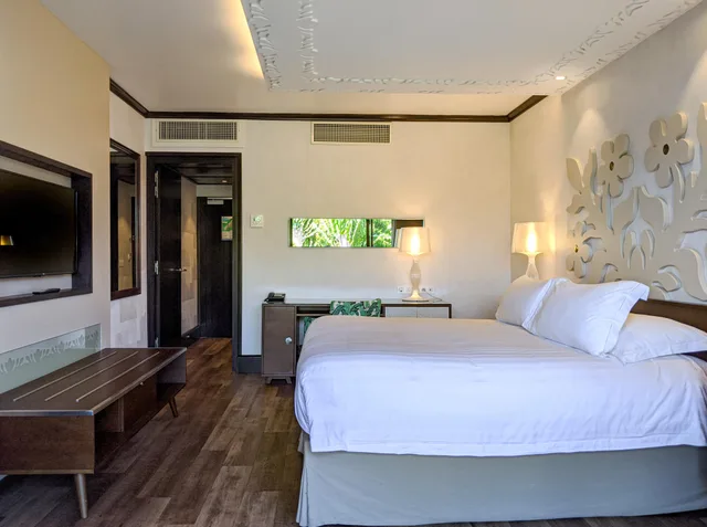 غرفة كلاسيكية بسرير مزدوج، InterContinental Tahiti Resort & Spa 1/7
