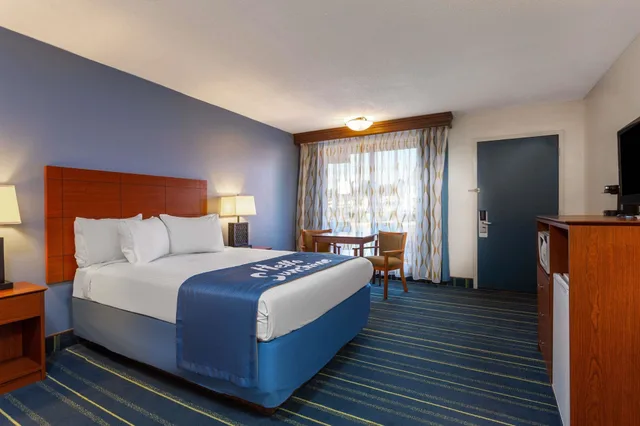 غرفة بسريرين مزدوجين، Days Inn By Wyndham Breezewood 1/4