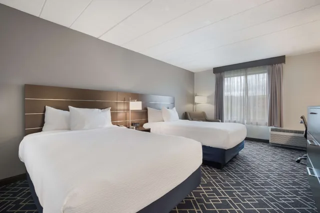 غرفة قياسية بسريرين مزدوجين يُسمح فيها بالحيوانات الأليفة، Best Western Hunt's Landing Hotel Matamoras/Milford 7/10