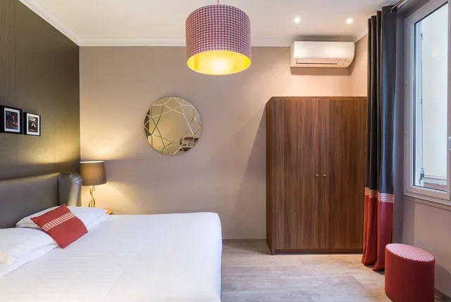 غرفة ديلوكس كبيرة بسرير كينج، Best Western Plus Hotel Brice Garden 4/9