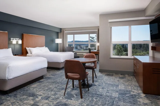 جناح ركني بشرفة بغرفة نوم واحدة، Four Points by Sheraton Victoria Gateway 2/3