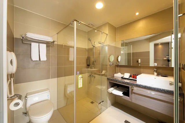 غرفة سوبيريور بسريرين منفصلين، FORTE HOTEL CHANGHUA 2/3