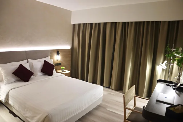 غرفة بريميير بسرير مزدوج، Hotel Brunei 1/2