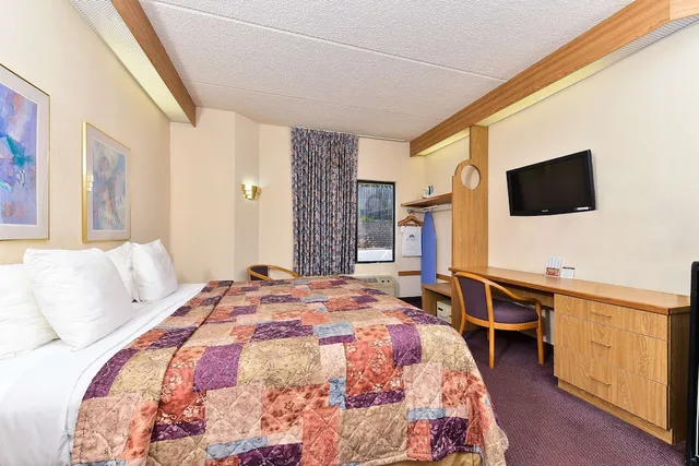 غرفة بسرير كينج، Americas Best Value Inn & Suites Morrow Atlanta 1/2