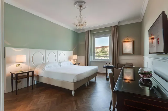 Superior, with View, Plaza Hotel Lucchesi 1/1