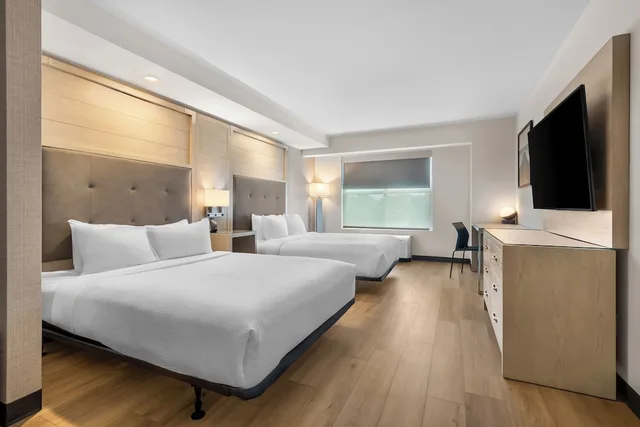 Suite, Multiple Beds، Best Western Premier I-95 Savannah Airport/ Pooler West 2/9