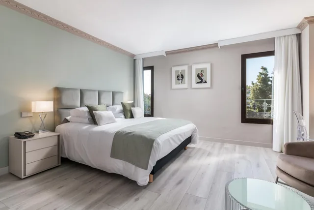 غرفة ديلوكس بسرير مزدوج بإطلالة على البحر بشرفة، Boutique Hotel B51 (ex. Park Plaza Suites Hotel) 4/5