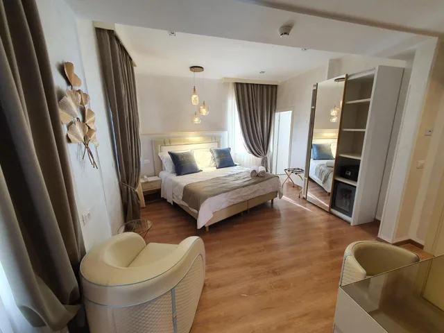 جناح جونيور، Amsterdam Suite Hotel & Spa 4/10