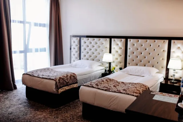 غرفة قياسية بسرير مزدوج أو سريرين منفصلين، Plaza Hotel Bishkek 1/5