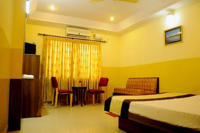 Deluxe, Double Bed, SUVARNA RESIDENCY 2/3