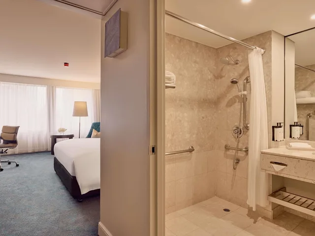 غرفة سوبيريور بسرير كينج لذوي الإعاقة، SOFITEL BRISBANE CENTRAL 4/4