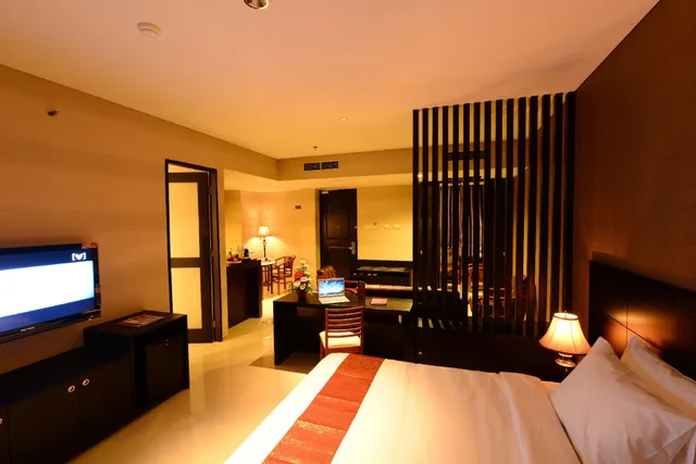جناح تنفيذي بسرير كينج، Emilia Hotel by Amazing 1/1