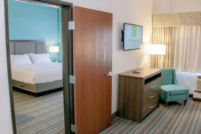 جناح بسرير كينج بحوض استحمام لذوي الإعاقة، Holiday Inn Hotel Suites Denver Tech Center Centennial 6/8