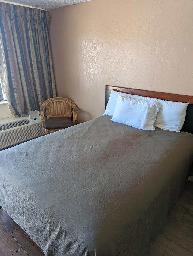 غرفة بسريرين كوين، Summer Breeze Motel 1/7