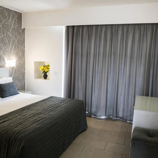 جناح عائلي بسرير مزدوج، Theo Sunset Bay Hotel 1/5