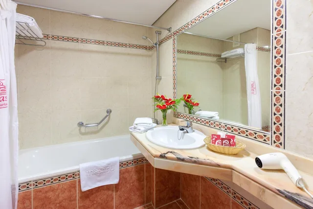 استوديو بشرفة، Masaru Apartamentos 5/7