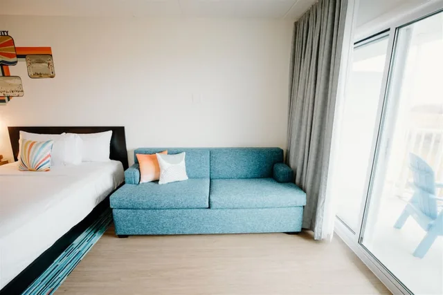 Room, 2 Queen Beds, Urban View, Sofa, Balcony, Atlantic OceanFront Inn 2/10