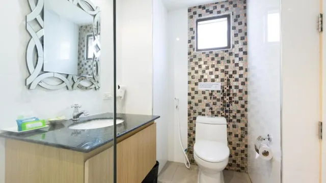غرفة سوبيريور بسرير كينج بشرفة، Anda Beachside Hotel 10/10