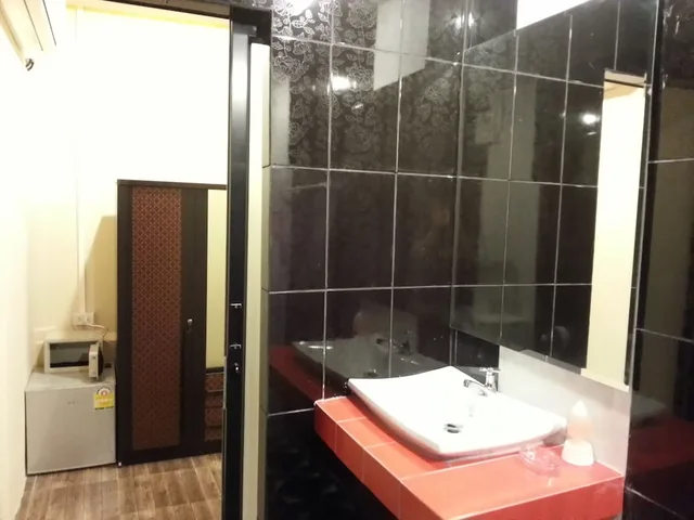 غرفة سوبيريور بسرير كينج بإطلالة على المسبح، Exotic Bungalows 7/7