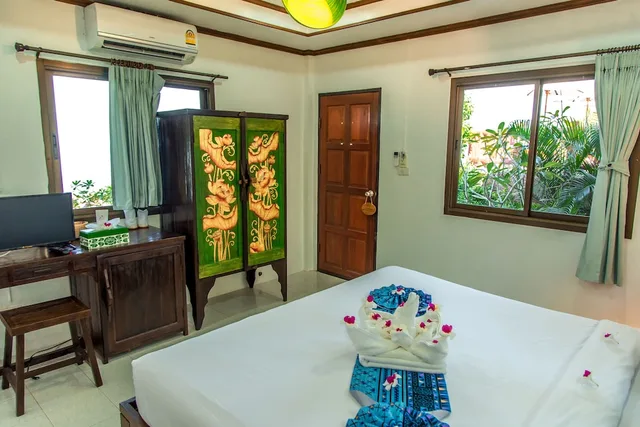 Bungalow, King Bed, Resort View, Terrace، Zama Resort 2/2