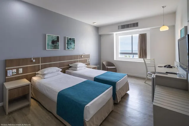 غرفة سوبيريور ثلاثية بسرير مزدوج وسرير فردي بإطلالة على البحر، Oasis Atlantico Imperial 3/6
