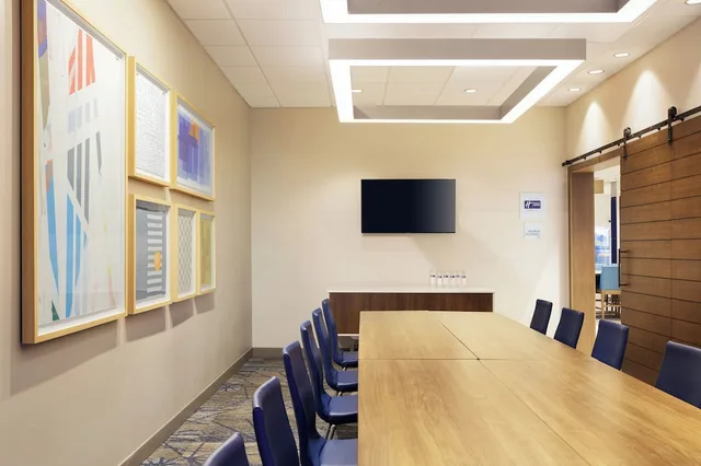 Holiday Inn Express Knoxville Downtown، نوكسفيل 37/50