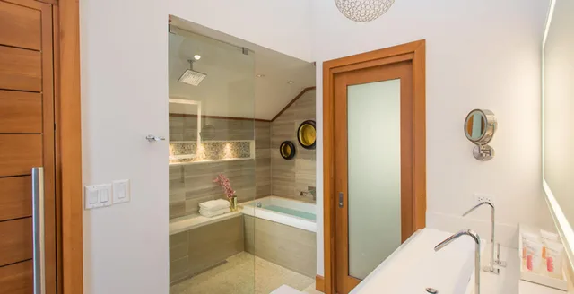 1 Bedroom, Longshore, Suite, Villa, King Bed, Beach Front, Butler, Bathtub، Sandals Negril - Adults Only 2/3