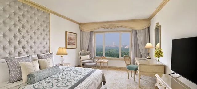Suite, Taj Mahal Hotel, New Delhi 1/1