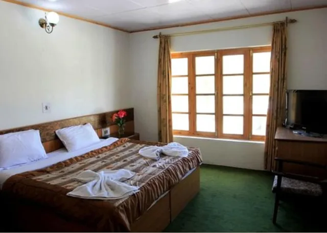 غرفة قياسية بسرير مزدوج، Hotel Mahay Palace 1/6