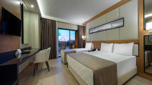 غرفة بإطلالة على المسبح مفردة بسرير مزدوج، Aydinbey Queen s Palace & Spa 5/9