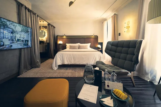 Roof Top, Suite, King Bed, Hot Tub, Terrace، Can Bordoy Grand House And Garden 2/3