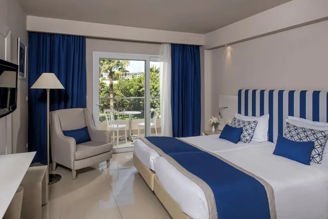 غرفة بسرير مزدوج بإطلالة على الحديقة، Iberostar Selection Diar El Andalous 2/10