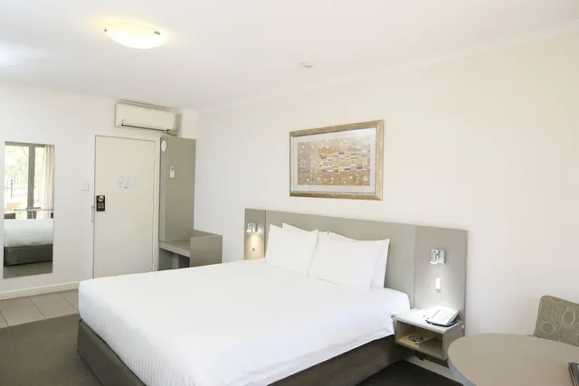 غرفة تنفيذية بسرير كينج، Mantra Alice Springs 1/3