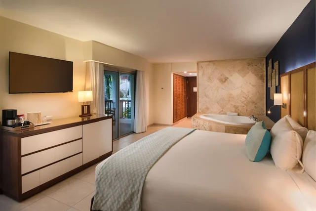 جناح بريميوم جونيور بسريرين مزدوجين بإطلالة على البحر بجاكوزي، Impressive Premium Punta Cana 1/6