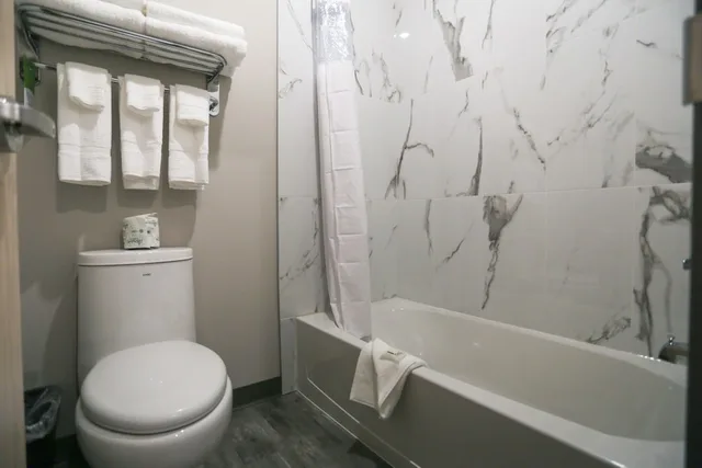 جناح بسريرين كوين، Days Inn by Wyndham Calgary North Balzac 5/5