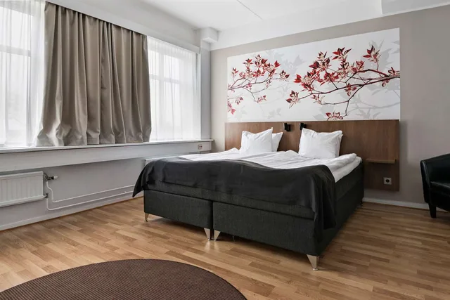 غرفة عائلية بسرير بطابقين مفردة بسريرين منفصلين، Best Western Hotel Statt Katrineholm 1/3