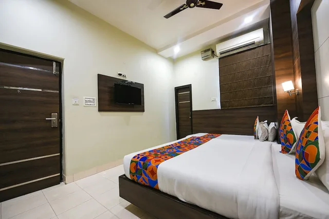 OYO Rooms Railway Station Exit Gate, Amritsar 29/60