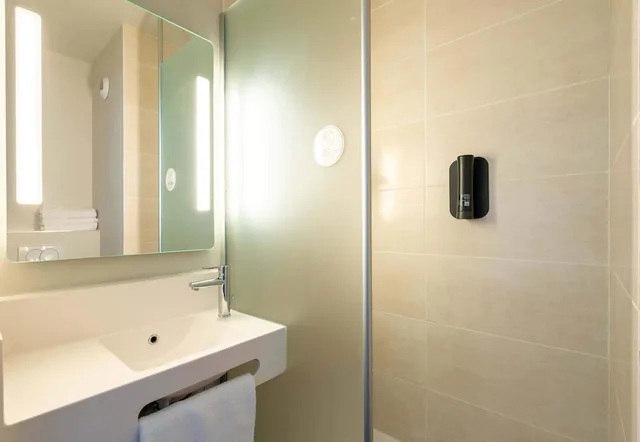 غرفة بسرير مزدوج، B And B Hotel Montelimar Sud 5/5