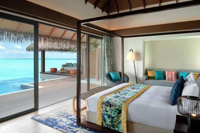 OCEAN POOL SUITE-Transfer Excluded, Pullman Maldives Maamutaa 1/6