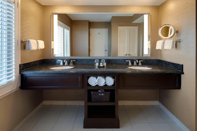 جناح كلوب بسرير مزدوج بغرفة نوم واحدة لذوي الإعاقة، Sheraton Suites Fort Lauderdale West 4/4