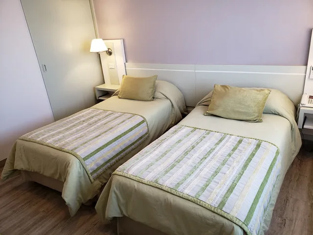 غرفة سوبيريور بسريرين منفصلين، Hotel Continental 5/7