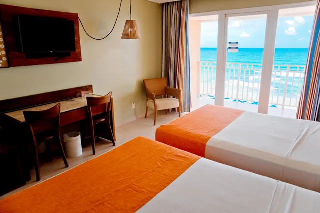 غرفة ديلوكس بإطلالة على البحر، Gran Hotel Stella Maris Urban Resort and Conventions 7/8