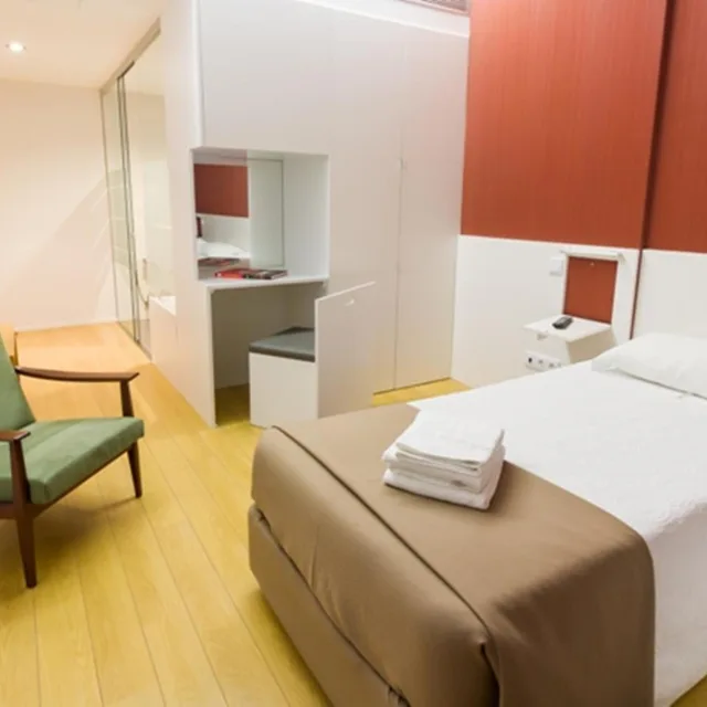 غرفة ثلاثية، Hotel Laranjeira 5/9