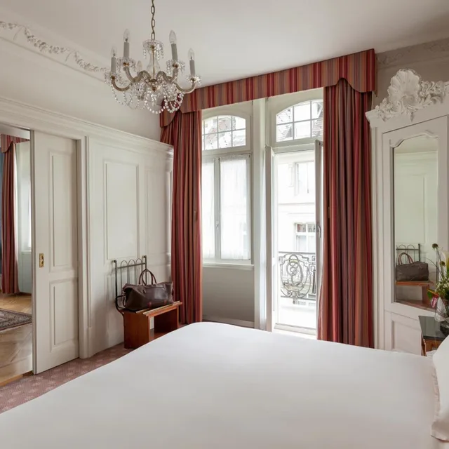 جناح ملكي بسرير كينج، Hotel Royal St Georges Interlaken MGallery 1/5