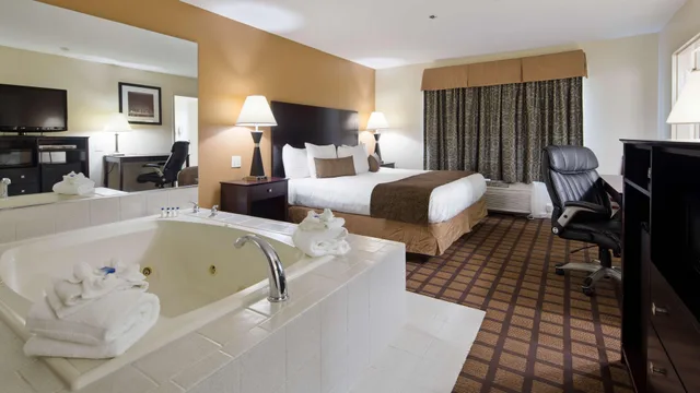 جناح، Best Western Oakbrook Inn 5/5
