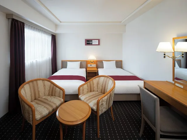 Superior, Twin Beds, Smoking, Art Hotel Joetsu 3/4
