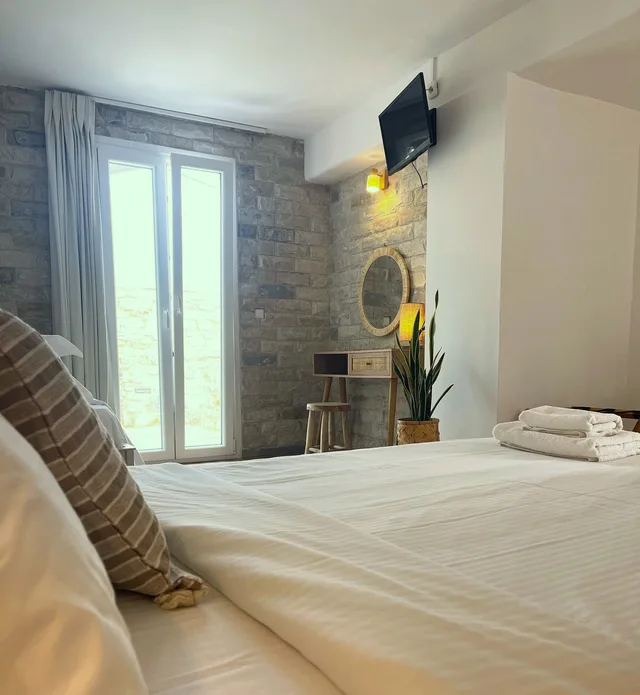 استوديو بسرير كوين مع أريكة، Adonis Hotel Studios & Apartments 1/4