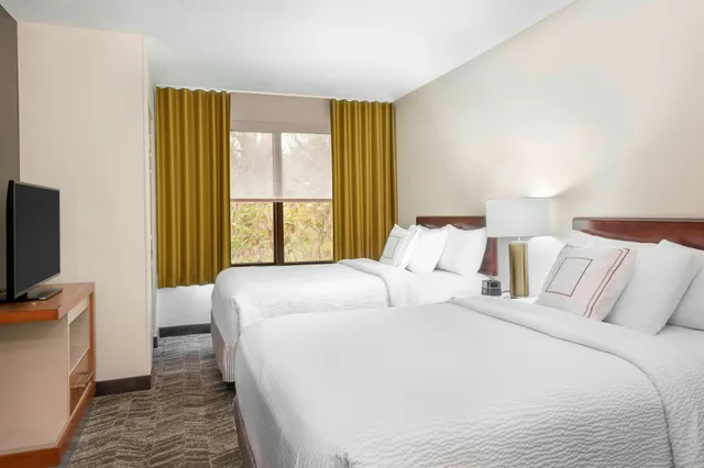 غرفة، SpringHill Suites by Marriott Asheville 1/3