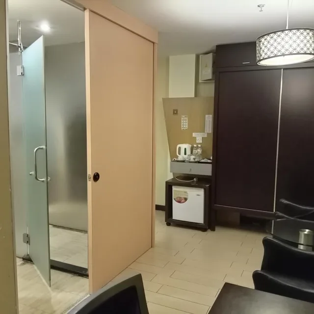 غرفة عائلية، Shervinton Executive Boutique Hotel 7/8